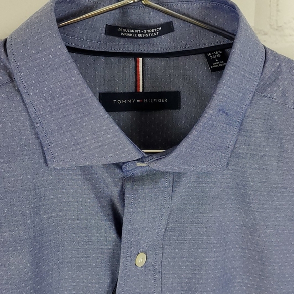 Tommy Hilfiger Spread Collar Dress Shirts - Picture 7 of 11